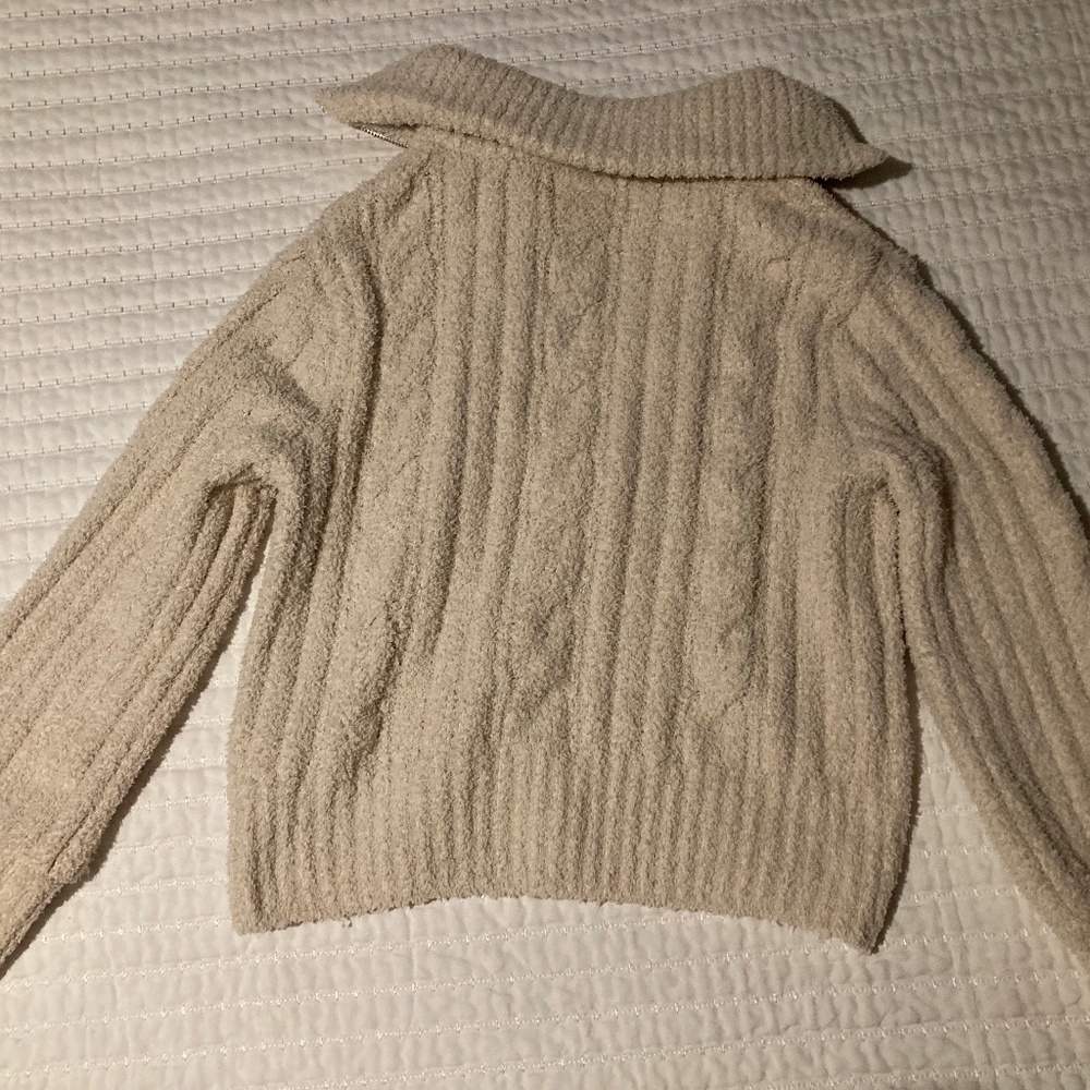 Jessica Simpson Sweater - Picture 4 of 4